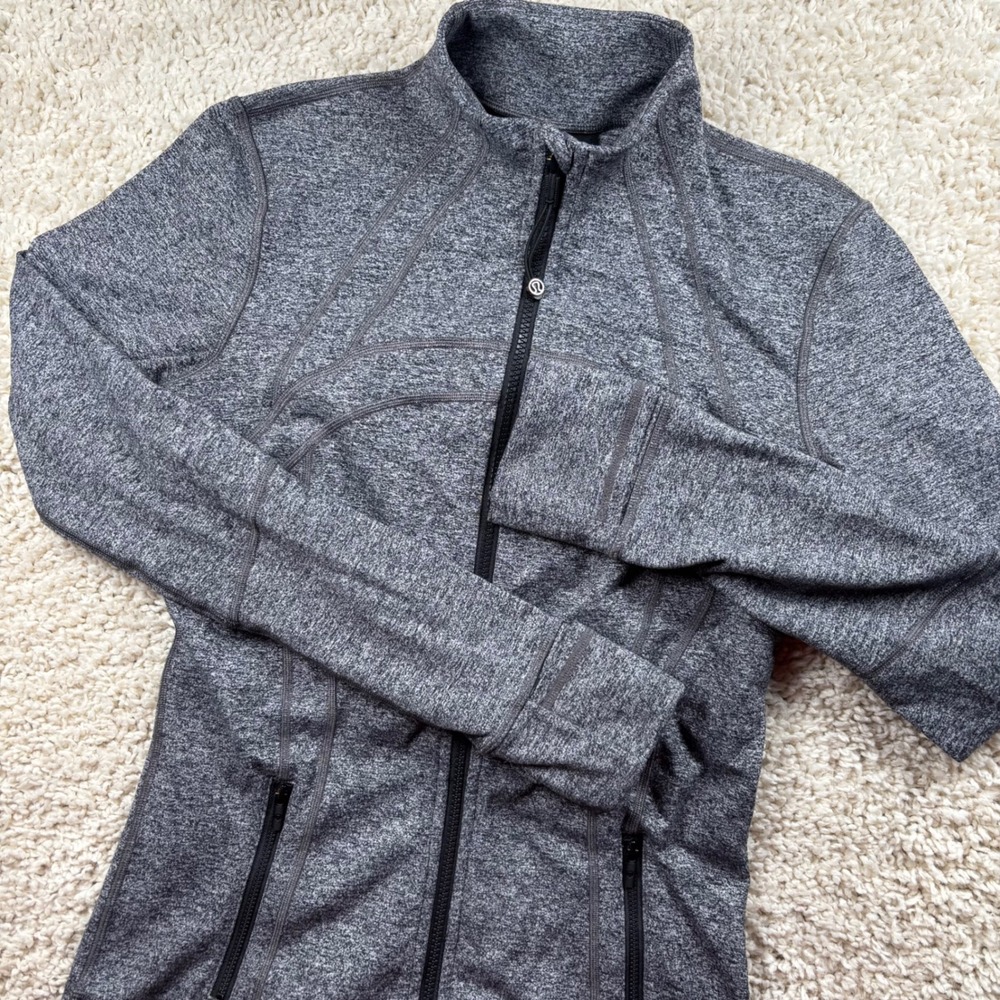 Lululemon Women Define Jacket 8 Gray Heathered Full Zip Thumbholes Athleisure